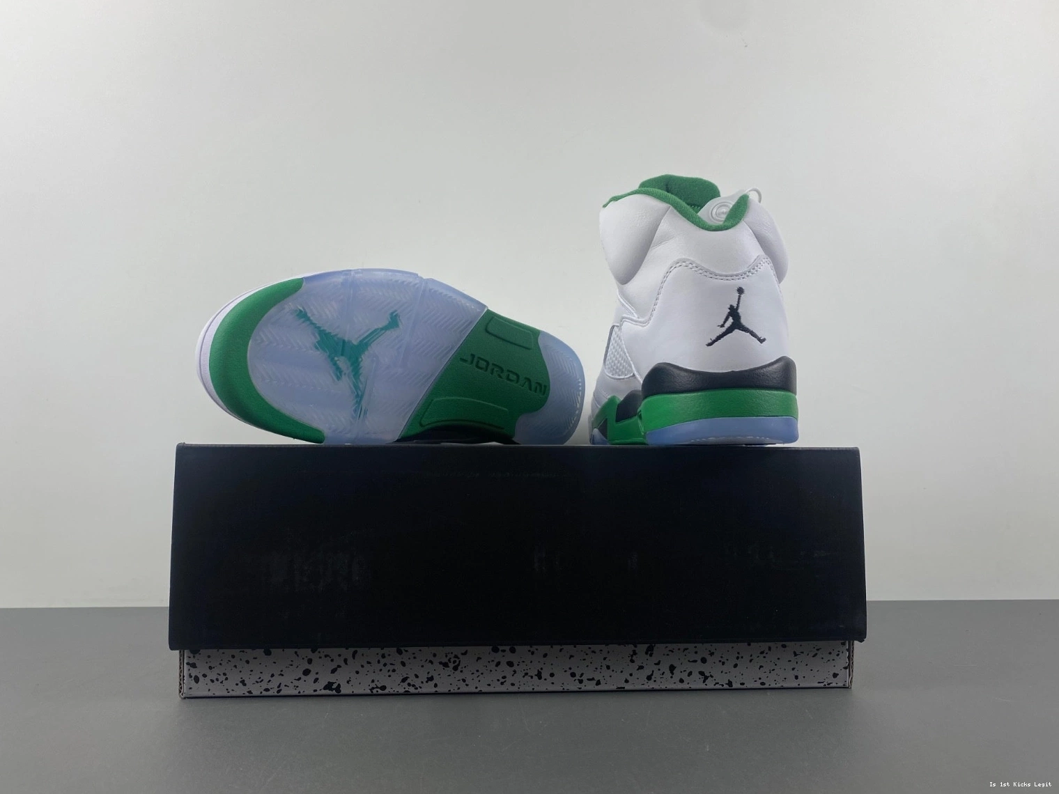 Air Jordan 5 
